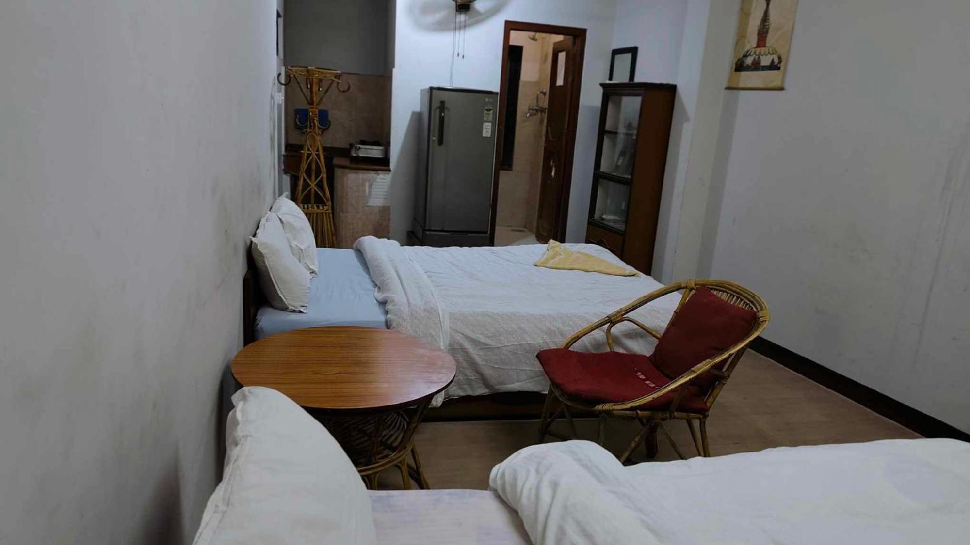 Monkey Temple Homestay Катманду Экстерьер фото
